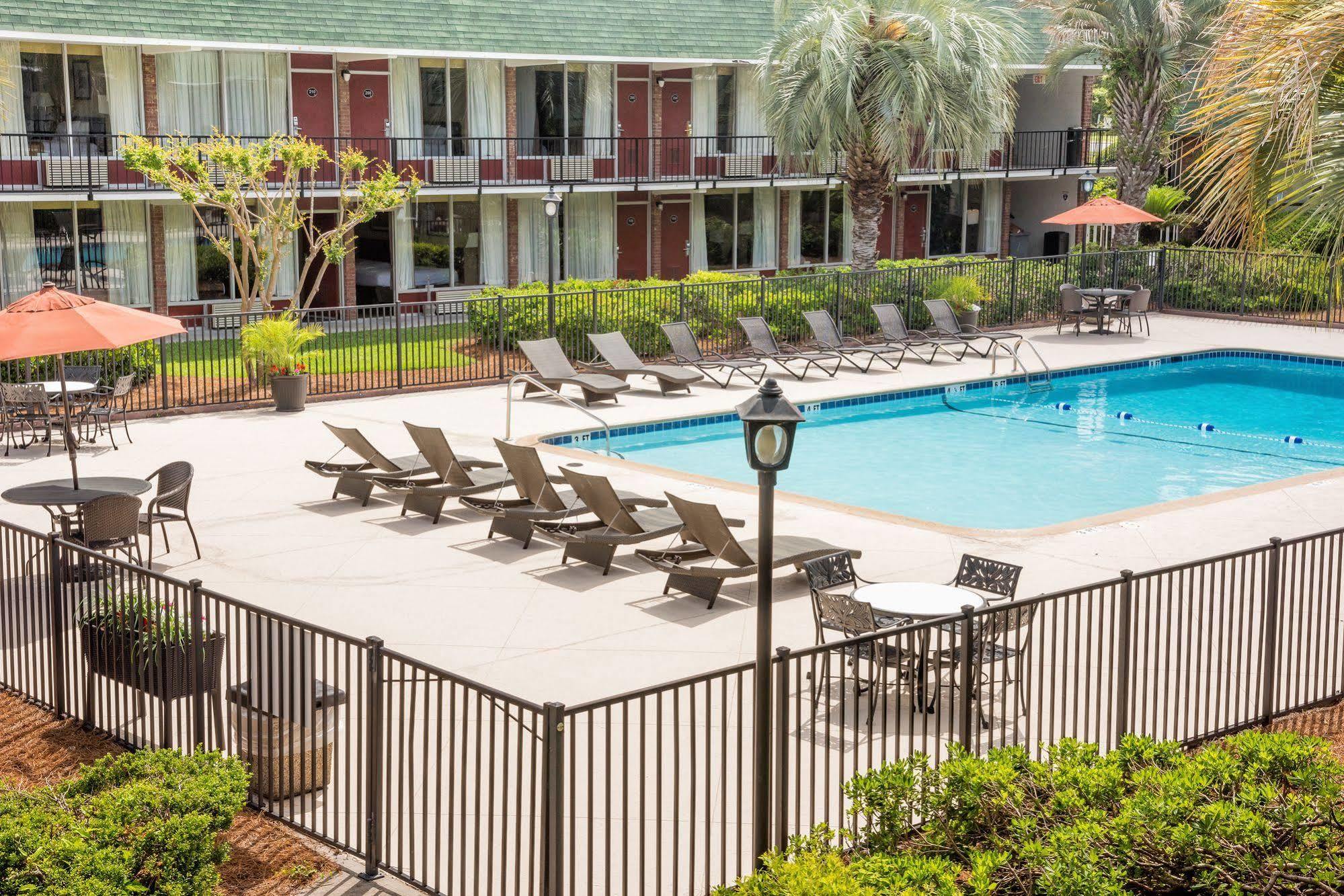 North Charleston Inn מראה חיצוני תמונה